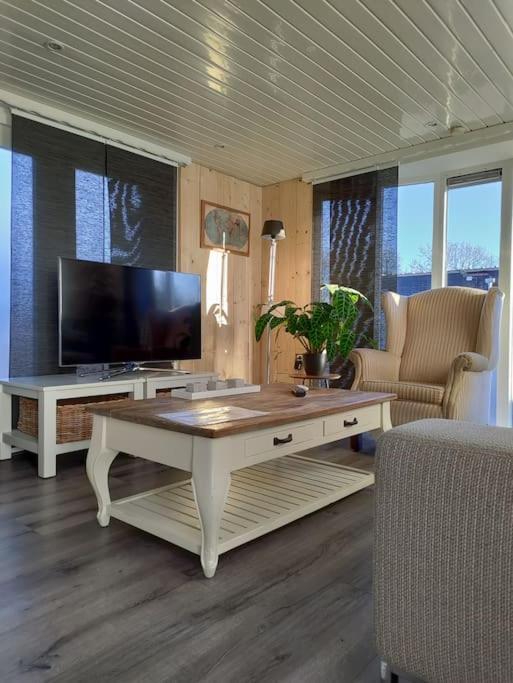 Chalet Midden In De Natuur! Anloo Экстерьер фото